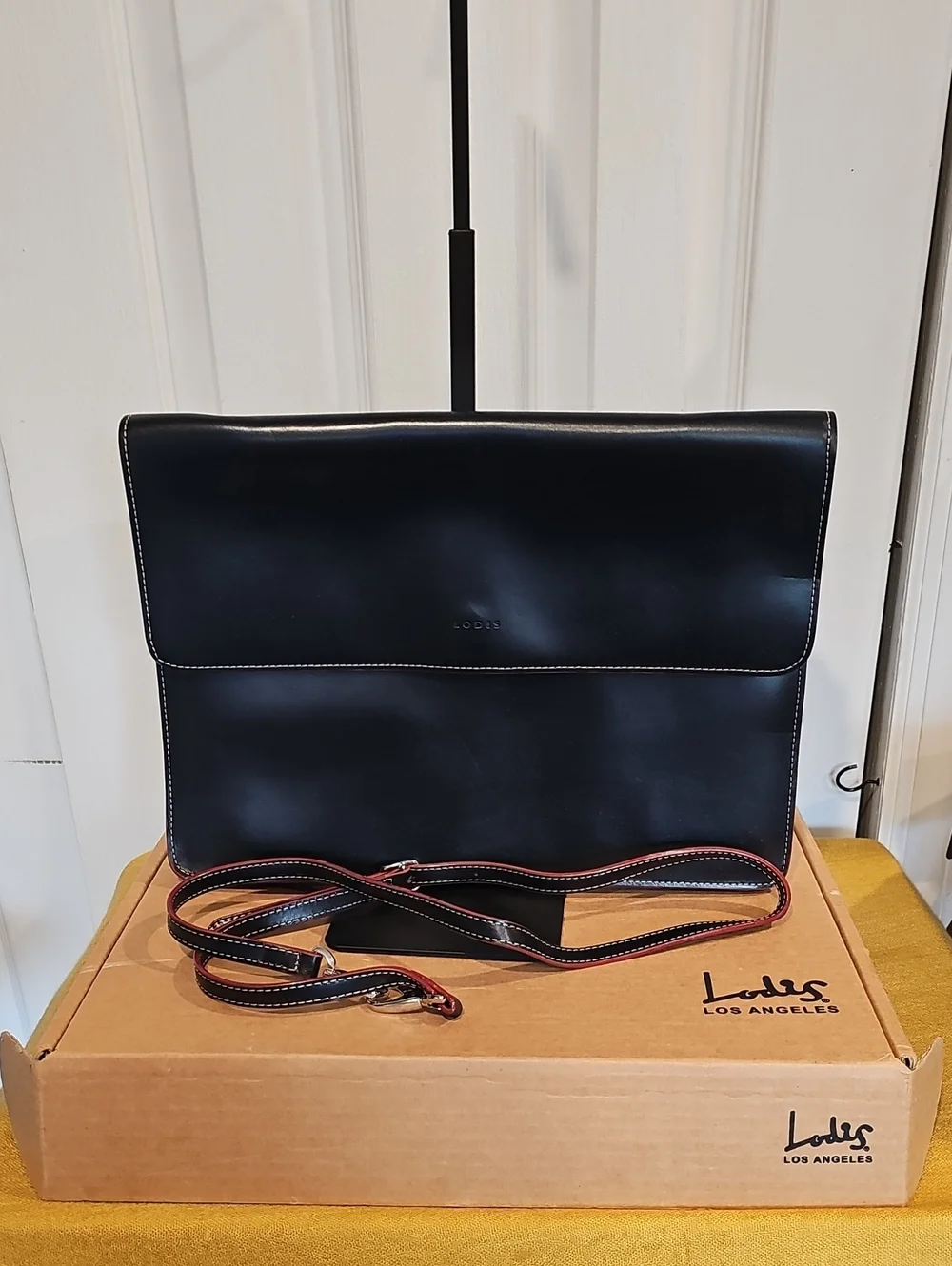 Lodis Smooth Black Leather Flap-over Business Portfolio /Laptop Bag NIB
